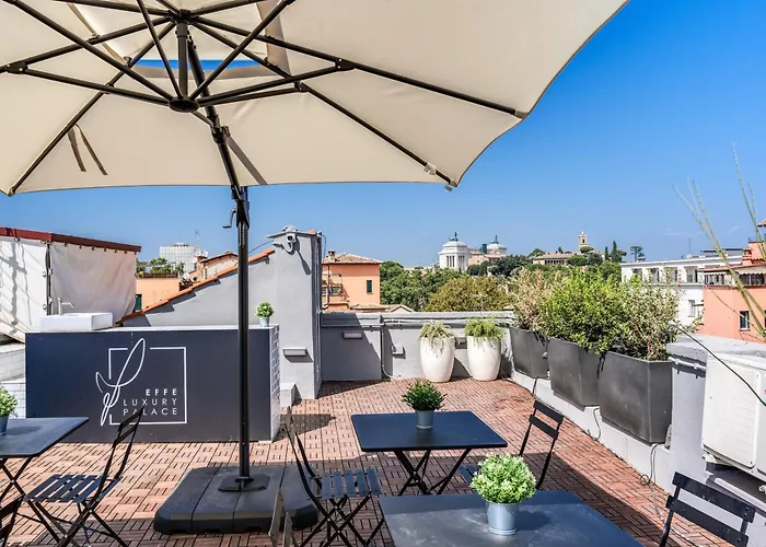 Alojamento de Acomodação e Pequeno-almoço Effe Luxury Palace