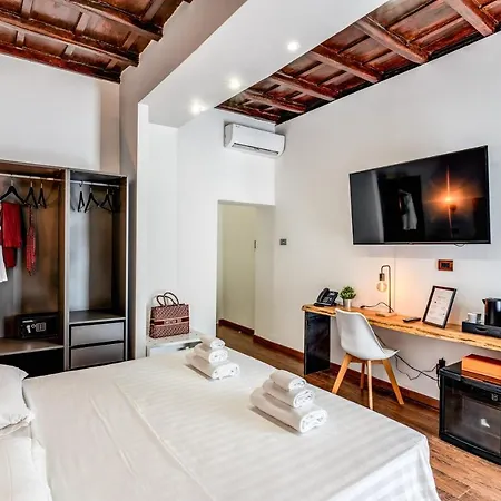 Couette-café Effe Luxury Palace 4*