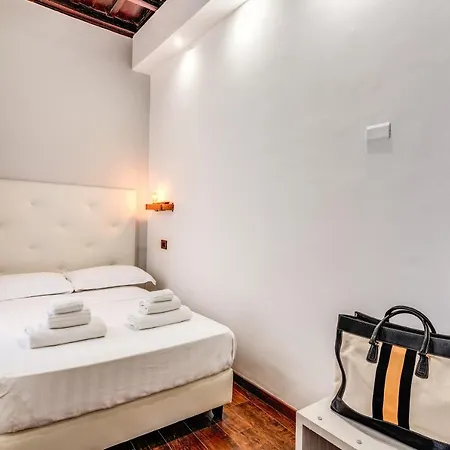 Effe Luxury Palace Bed and breakfast