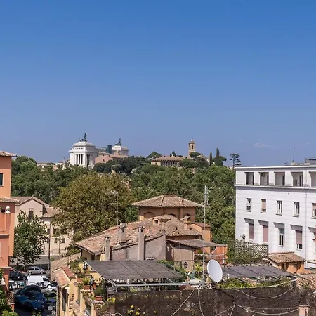 Effe Luxury Palace Bed and breakfast 4*