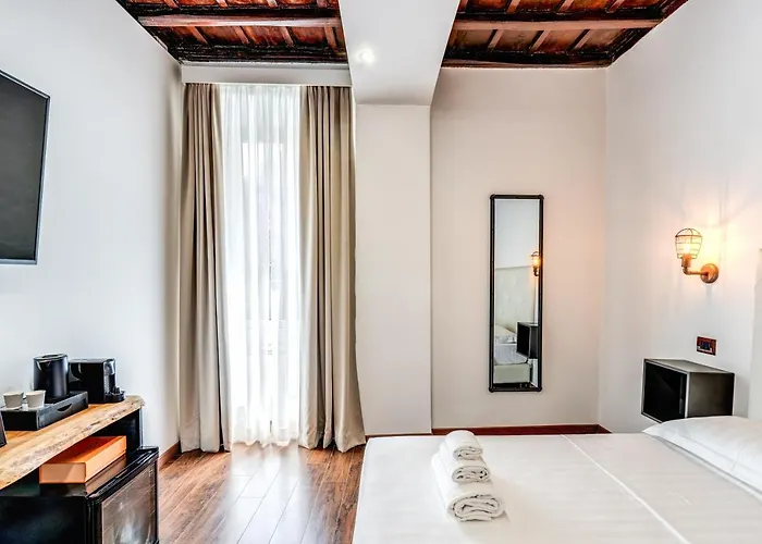 Effe Luxury Palace Bed & Breakfast 4*