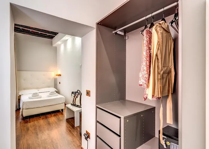 Bed & Breakfast Effe Luxury Palace 4*